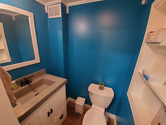 new first floor 1/2 bath