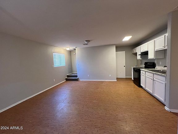 4th image of 1721 E WOOD Street #A,B