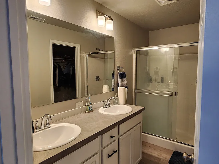 2308 Oxon St — Photo 5