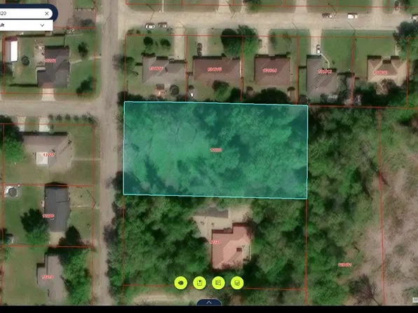 705 41st St SW, Paris, TX 75460