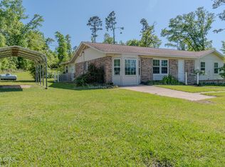 4873 Donna Dr, Marianna, FL 32446