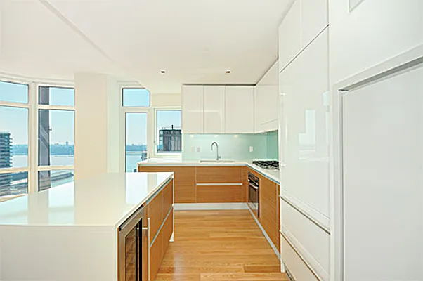 Rented by Adriana Arciello, LREB | media 6