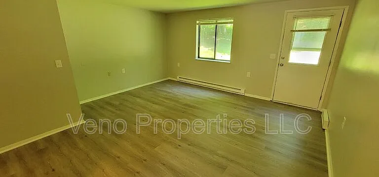 40 McIntyre St #B2 — Photo 10