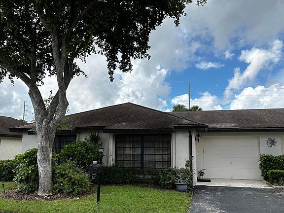 3rd image of 4871 Hawkwood Road #A
