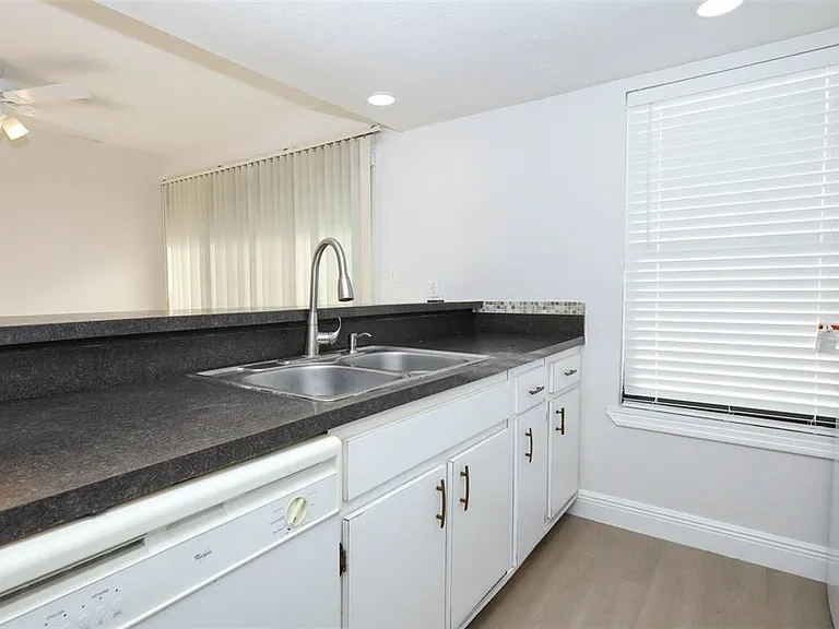 4029 Henley Rd #1705 — Photo 4
