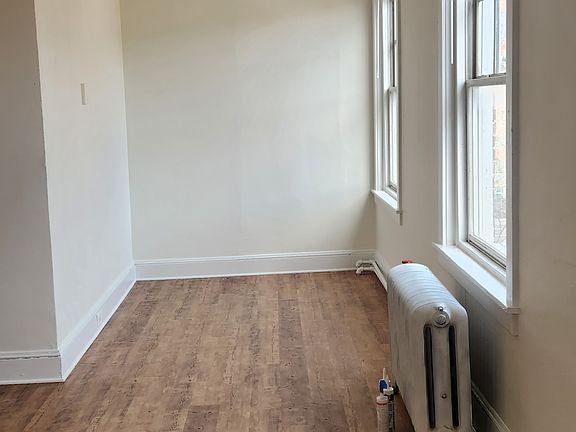 4th image of 6 S Church St APT B