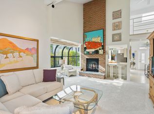 50 Hubbard Ln UNIT 54, Southampton, NY 11968