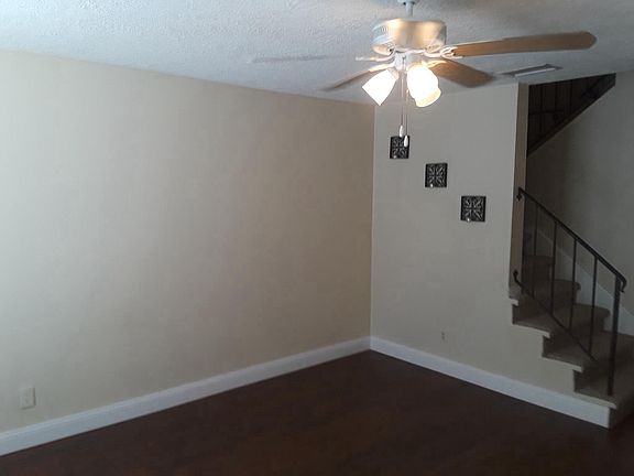 2nd image of 5706 Bratton Dr