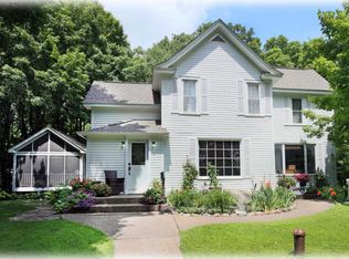 22570 Murray St, Shorewood, MN 55331