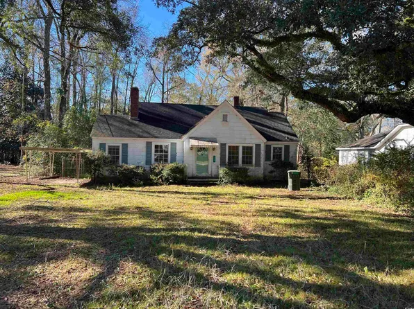 114 Cooper St., Kingstree, SC 29556