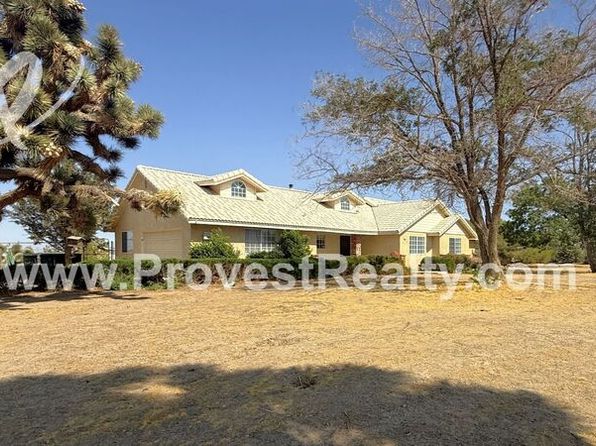 10184 Smoketree Rd