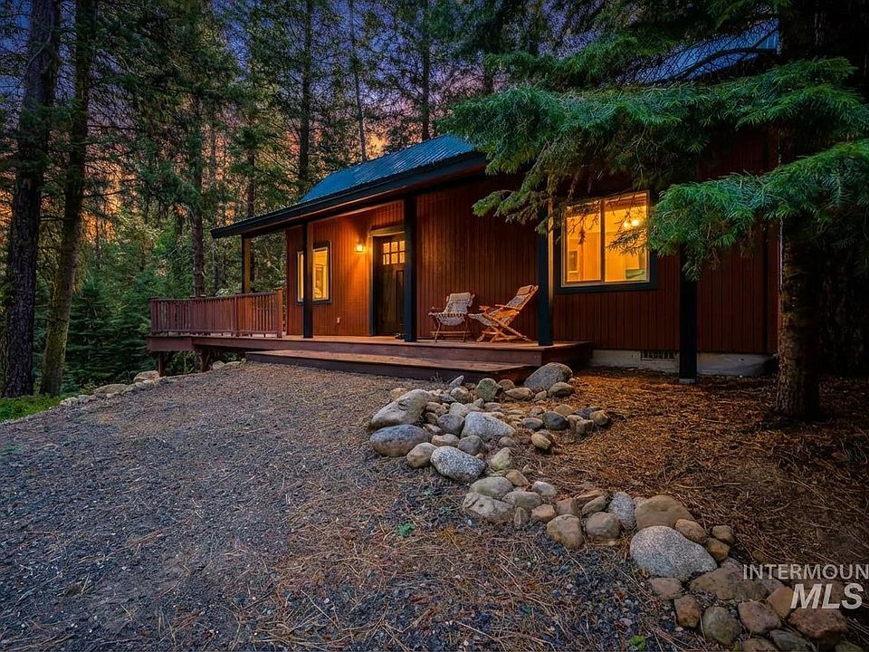 1st image of 1409 Paul Bunyon Rd