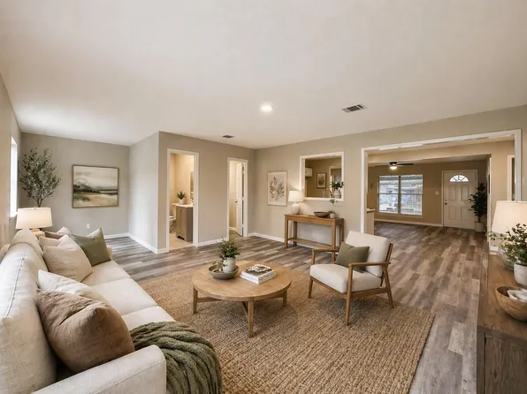 7710 Claiborne St, Houston, TX 77016