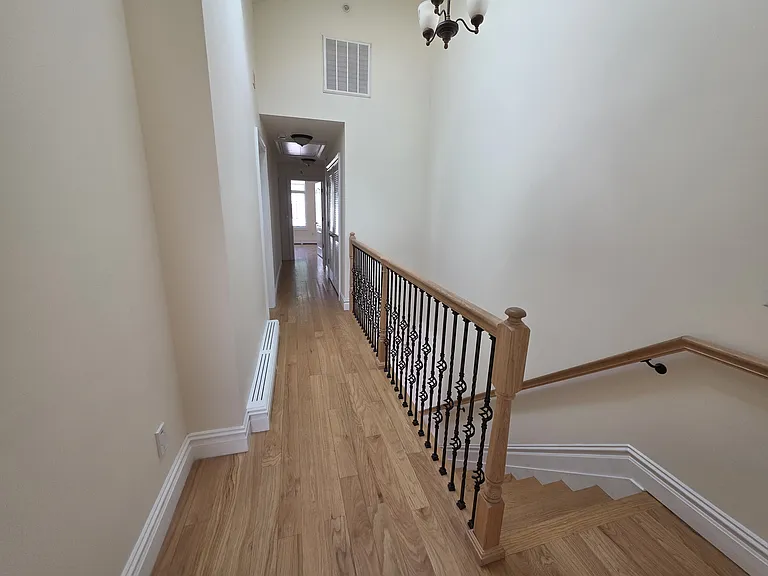 527 Roff Ave #B — Photo 23