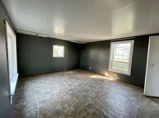 30300 Lake Creek Dr, Halsey, OR 97348