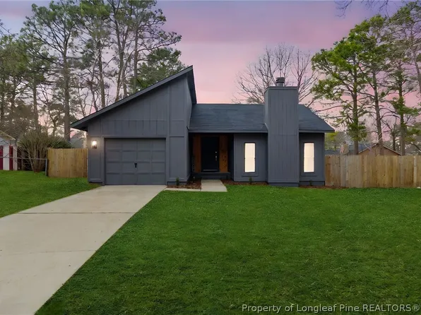 7317 Reedy Creek Dr, Fayetteville, NC 28314