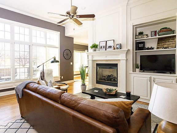 3rd image of 14116 Ridgemont Dr