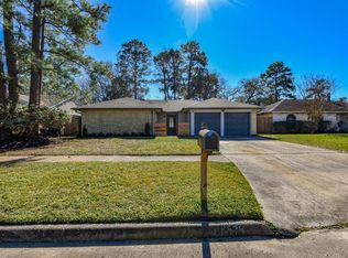 6526 Coachgate Dr, Spring, TX 77373