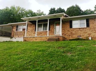 326 Whites Bend Ln, Gainesboro, TN 38562