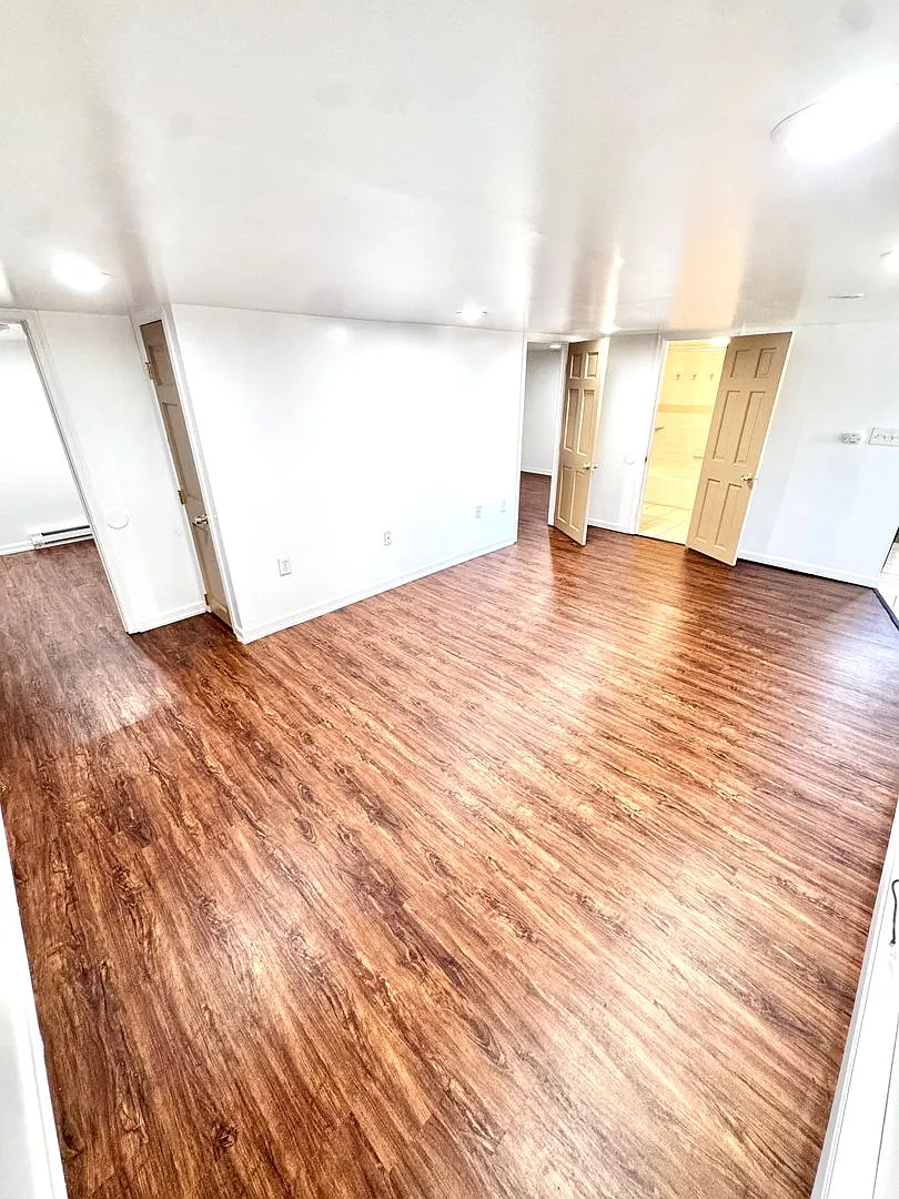 1540 Liberty Street — Photo 2