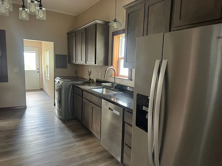 2707 Sacramento St — Photo 2