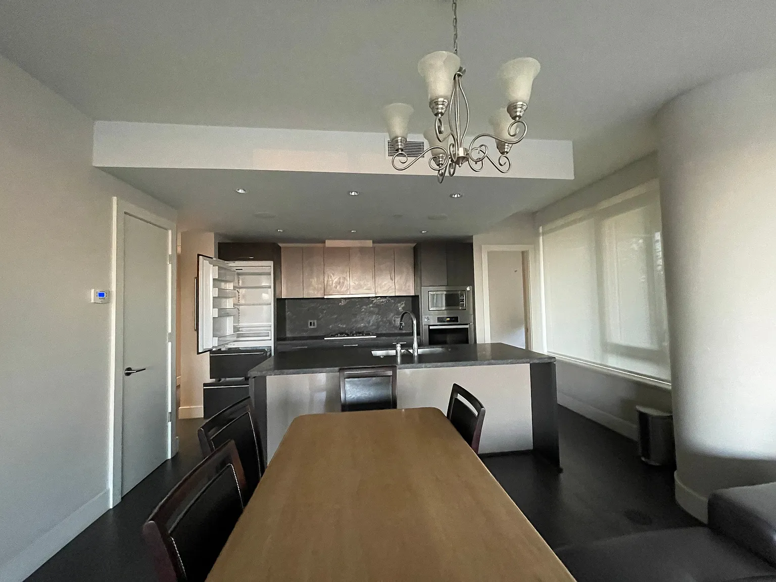 2 bed, 1155 sqft, $4,200 — Photo 1