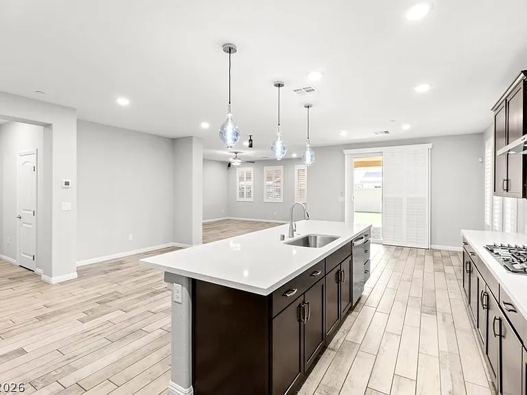 4165 Vibrant Star Ave — Photo 7