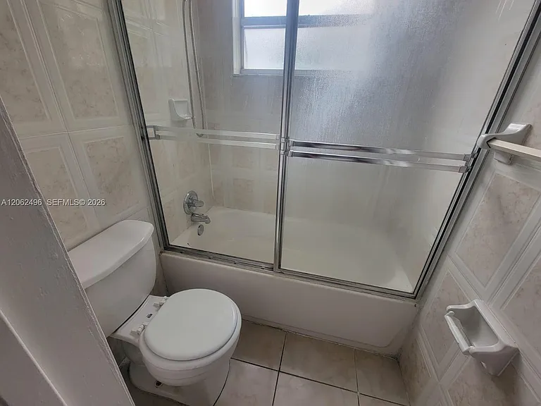 16118 NE 21st Ave #3 — Photo 17