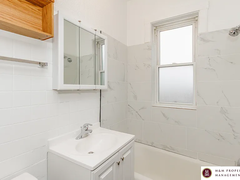 Lexington Oak Park, LLC — Photo 16