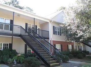 23 River Trace Ct #7E, Savannah, GA 31410