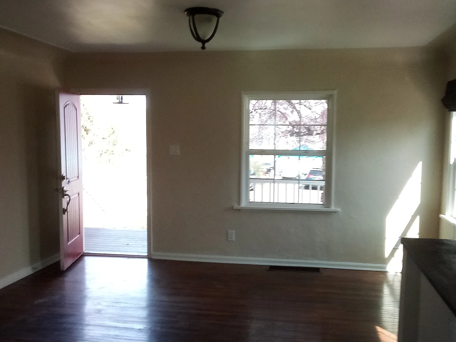 4 bed, 1508 sqft, $2,975 — Photo 3
