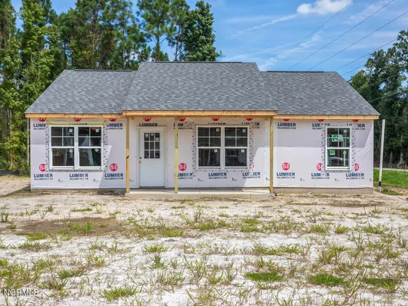 102 Beach House Way, Bolivia, NC 28422