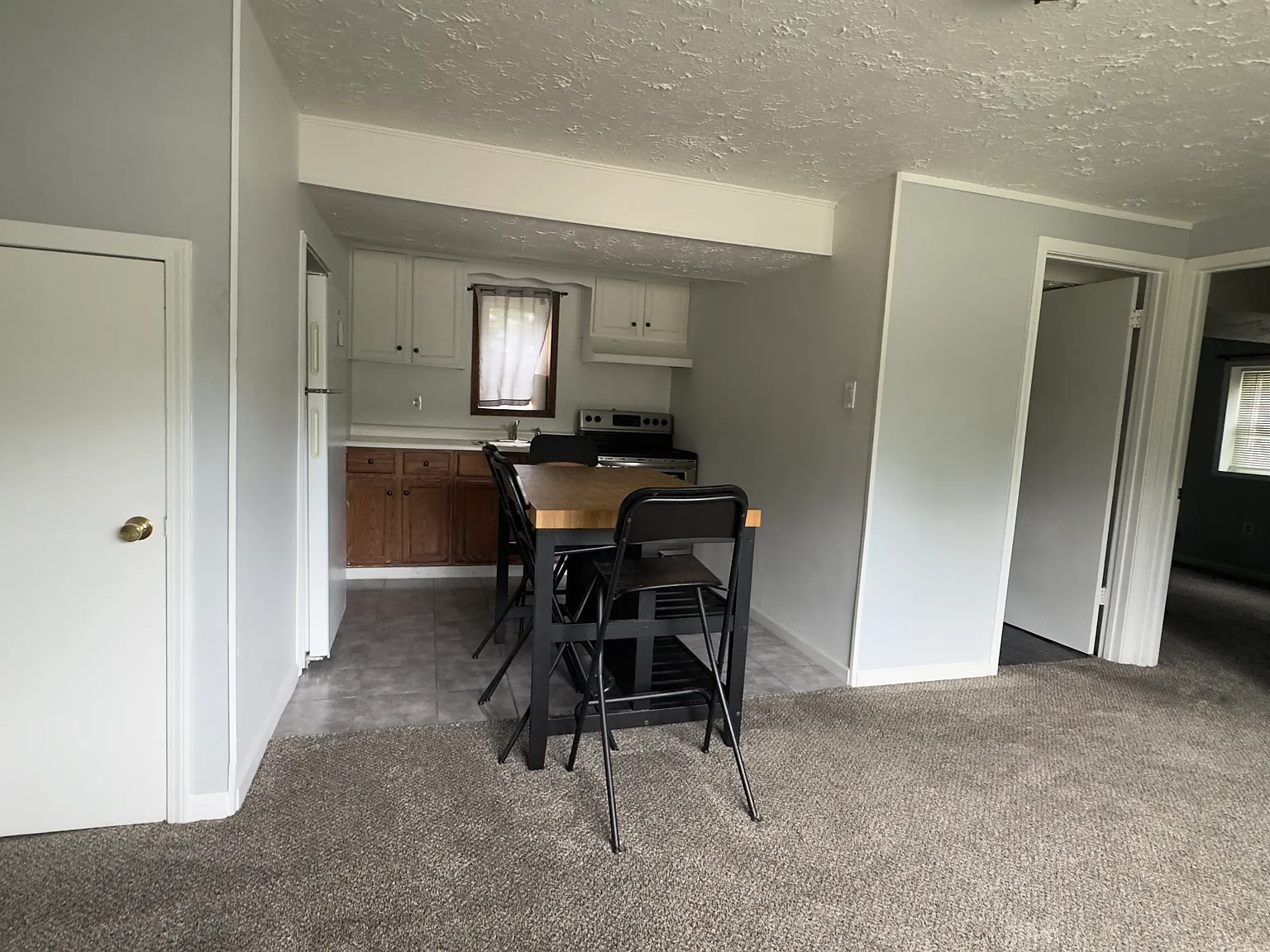1 bed, $700 — Photo 3