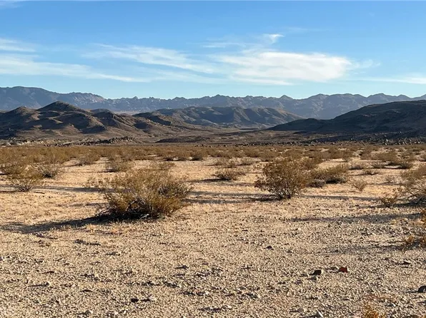 1111 Rainier Rd, Twentynine Palms, CA 92277