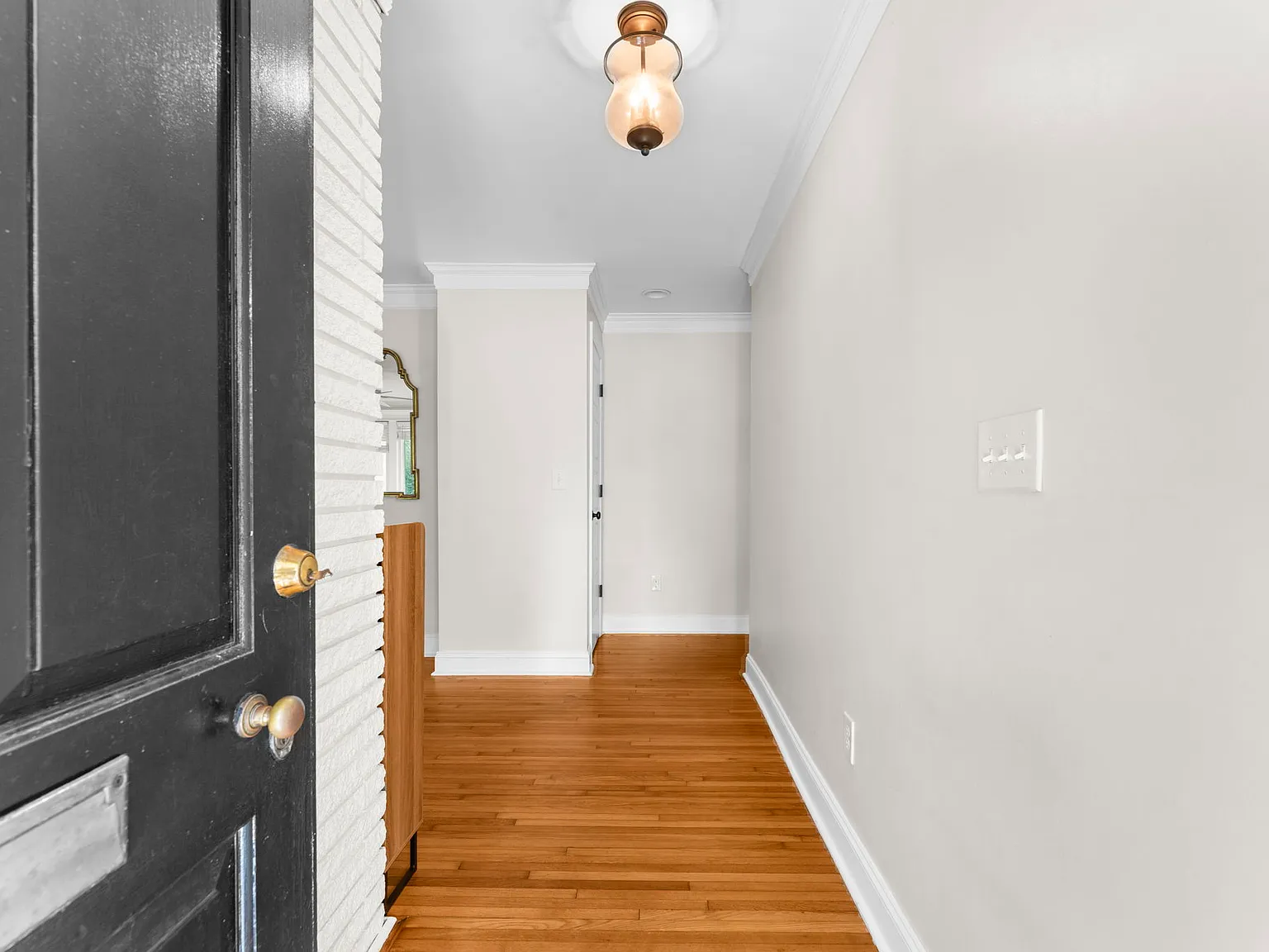 3 bed, 1750 sqft, $4,250 — Photo 4