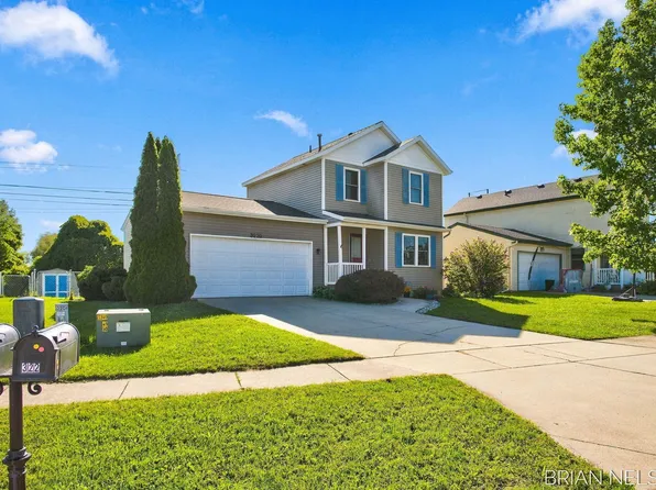 3220 Aberdeen Ave, Zeeland, MI 49464