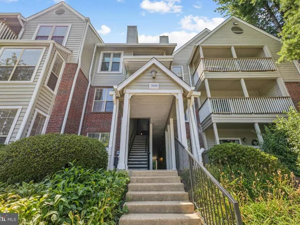 3908 Penderview Dr APT 625, Fairfax, VA 22033