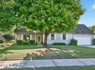 812 Windingbrook Dr, Oxford, OH