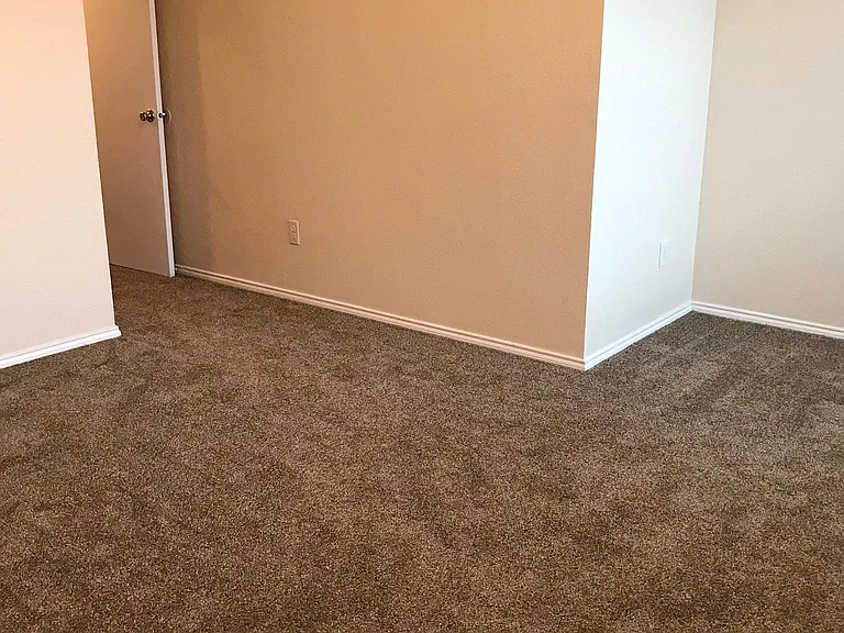 1512 Pine Ln — Photo 17