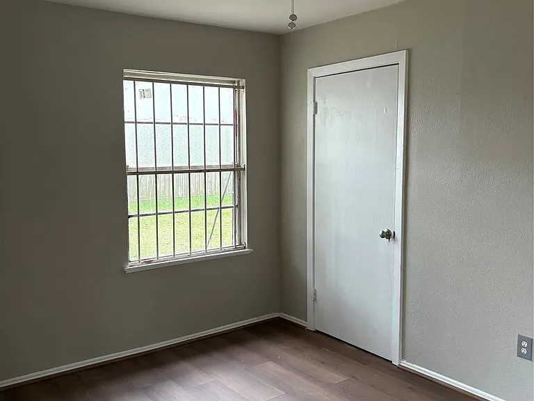 5914 Ridgeway Dr — Photo 17