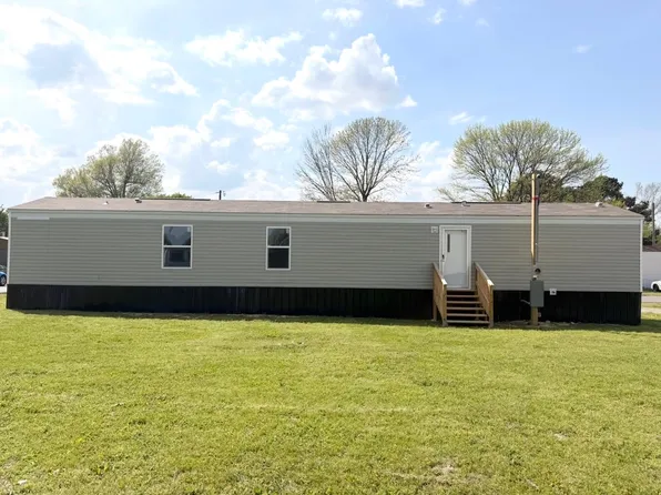 2081 Oakshire Rd, Union City, TN