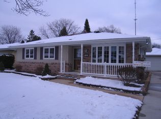 224 S Fidelis St, Appleton, WI 54915