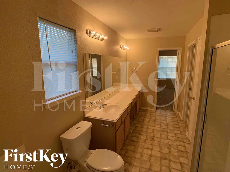 9342 Bowmore Ct — Photo 31