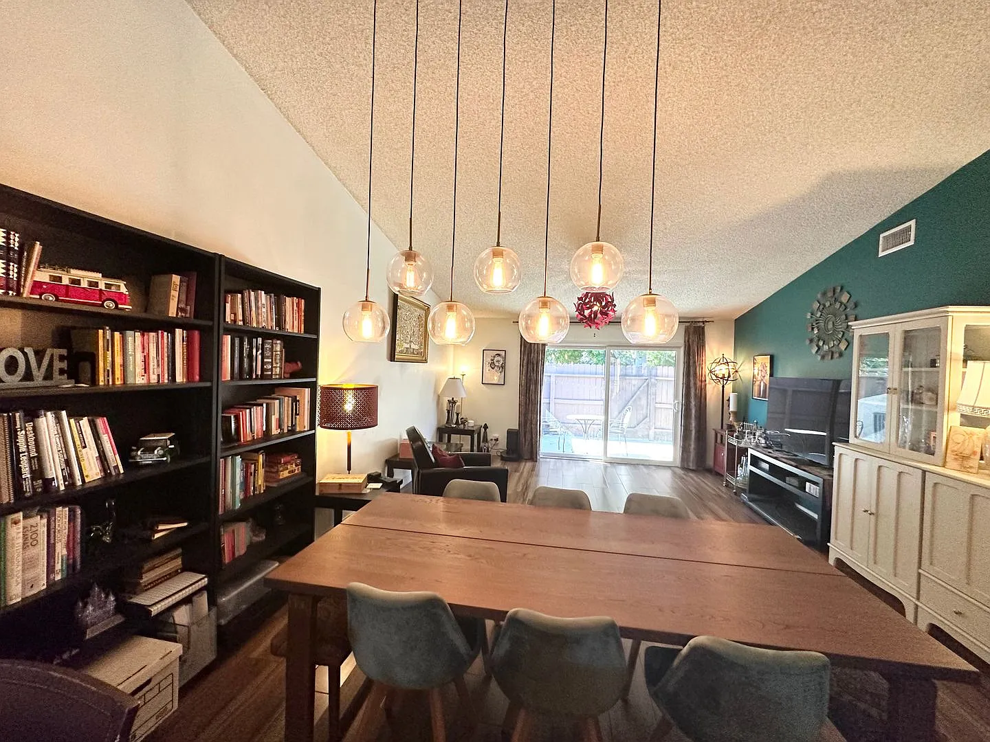 Beautiful Condo Located in Desirable Anaheim Community! — Photo 3