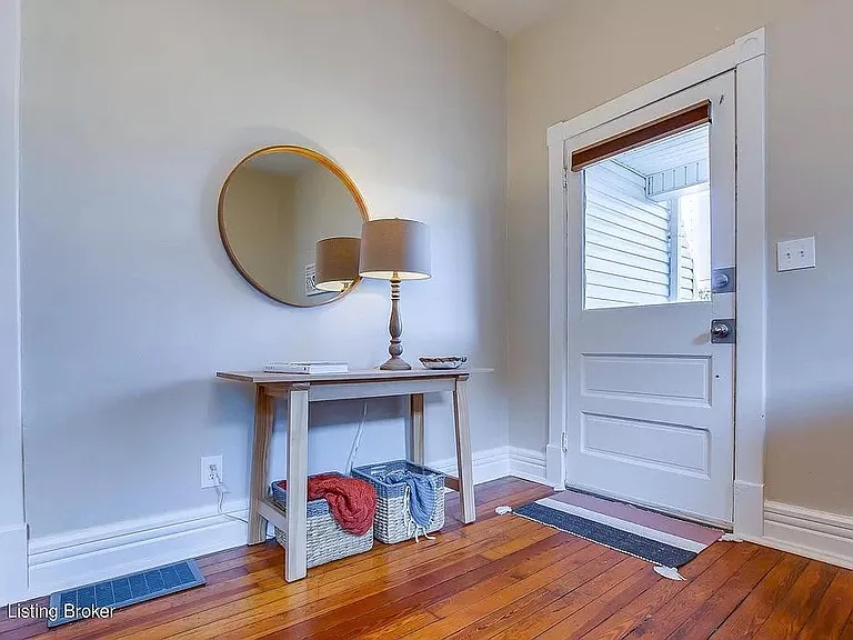 409 E Brandeis Ave — Photo 4