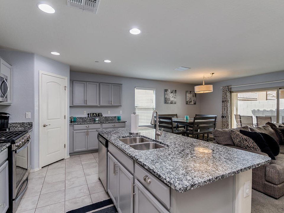 1st image of 1524 N Balboa