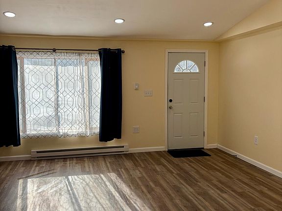 5th image of 86 Windsor Rd