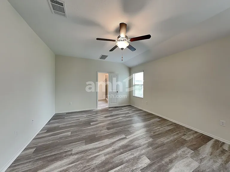10909 Rome Ave — Photo 12