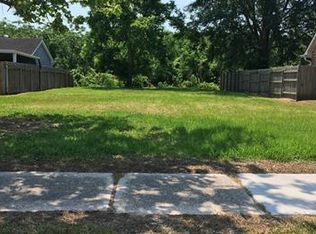 2809 Saint Marie St, Meraux, LA 70075