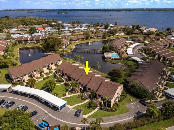 15448 Admiralty Cir APT 9, North Fort Myers, FL 33917